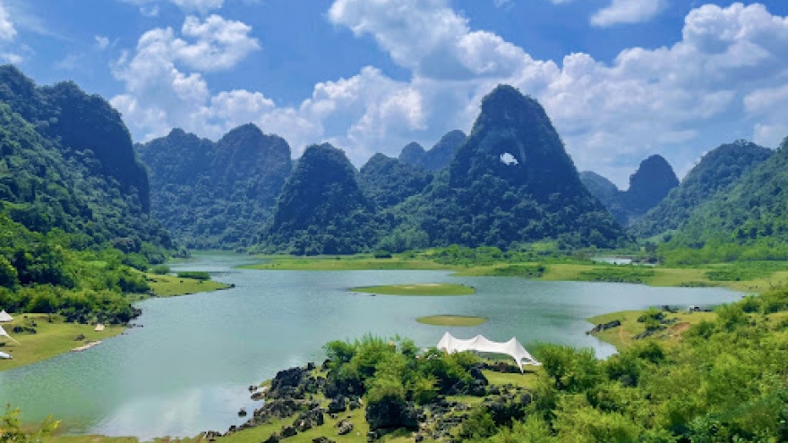 Vietnam and Australia co-host online course on sustainable tourism